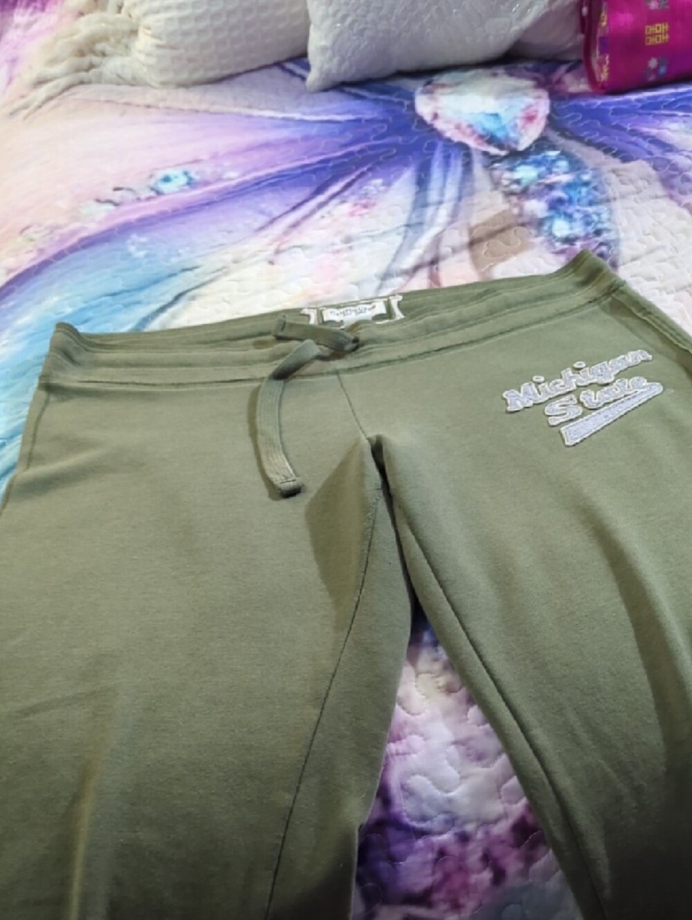 Campus Crew Michigan State Olive Green Jogger Sweatpants – Women’s Large - Picture 13 of 16
